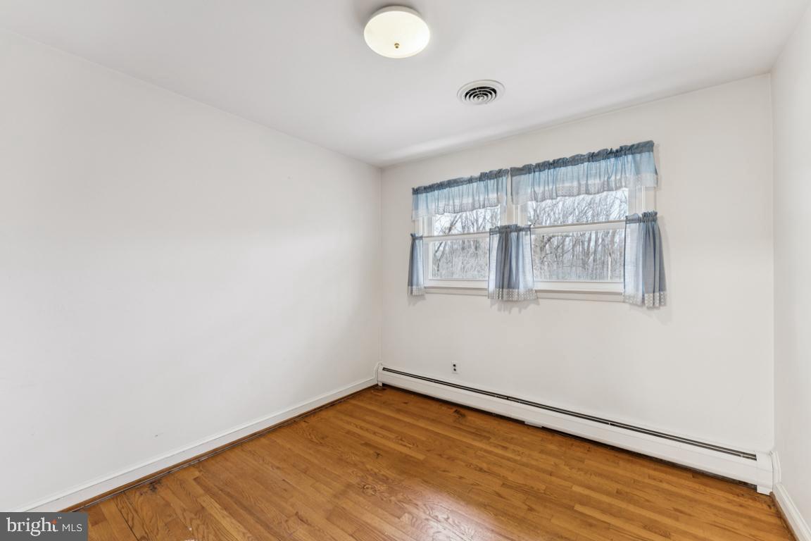 EDNOR HIGHLANDS - Residential