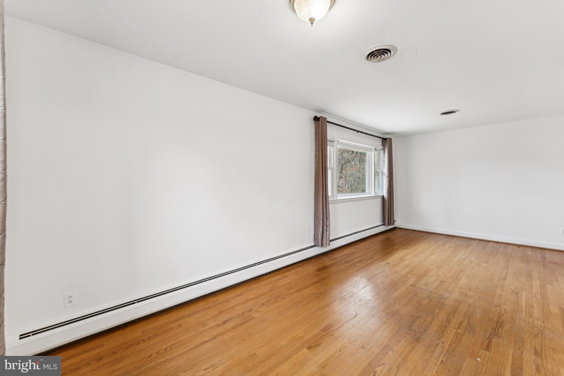 EDNOR HIGHLANDS - Residential