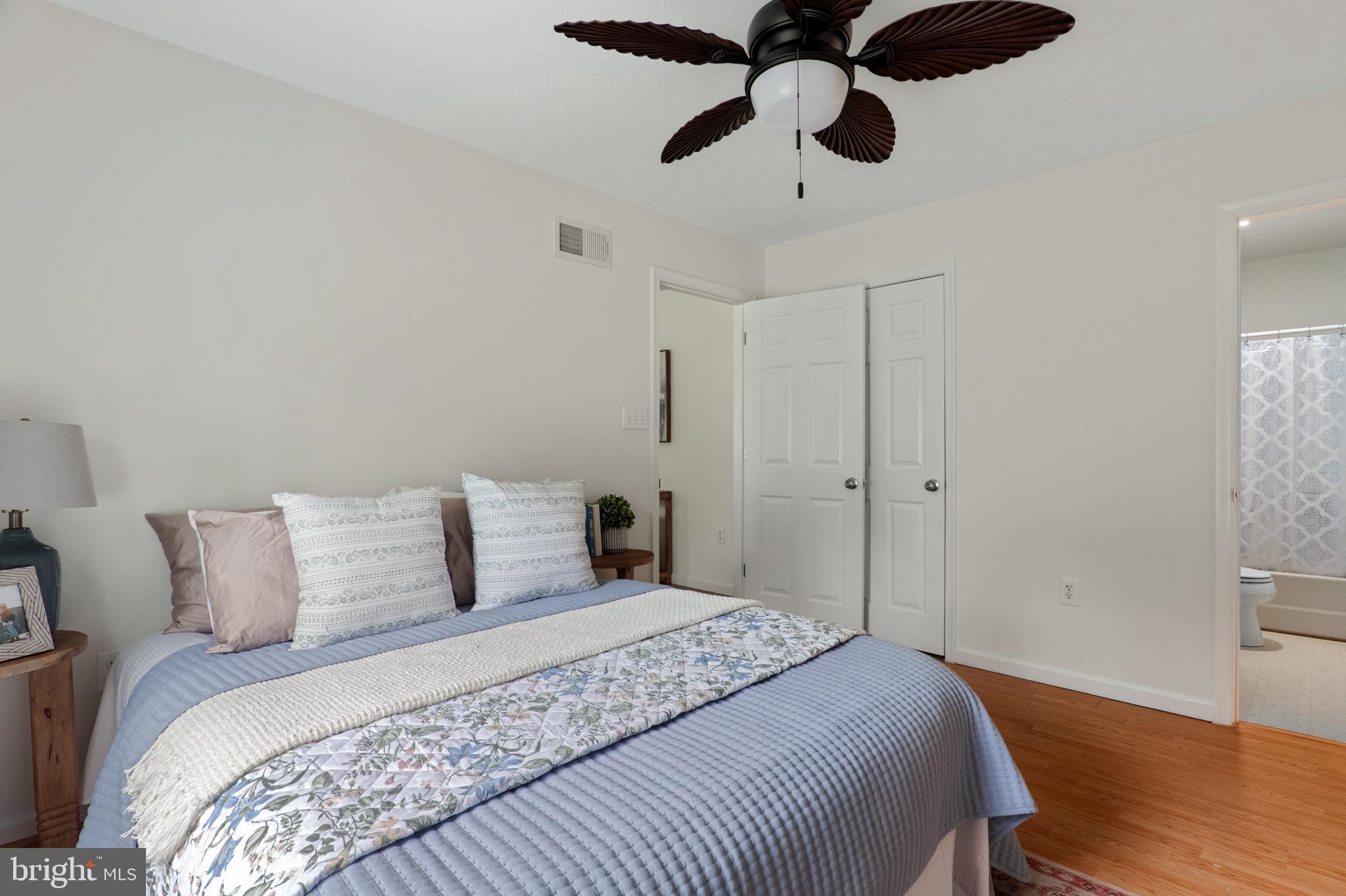 SHANNONDALE - Residential