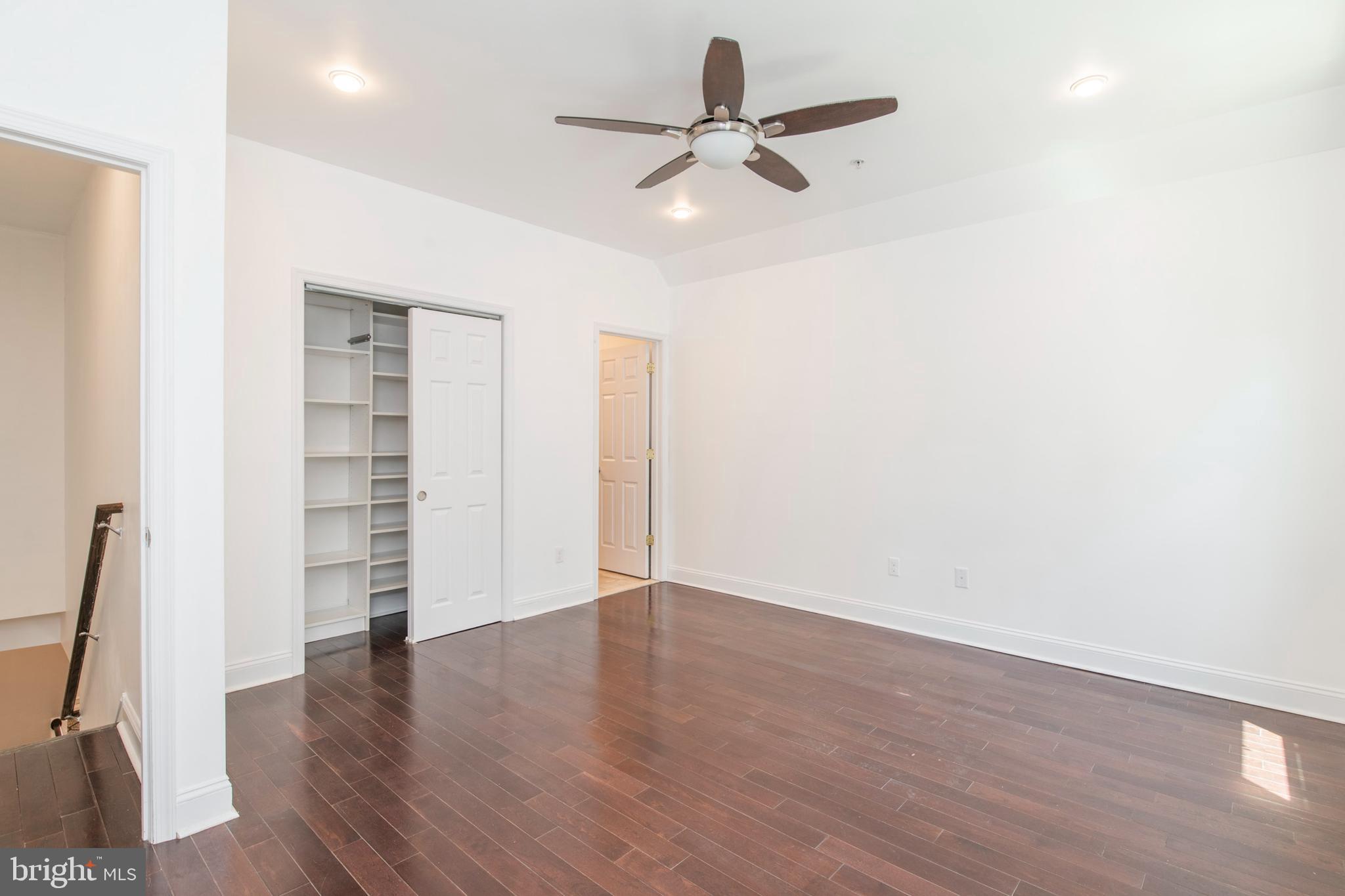 SPRING ARTS - Residential Lease