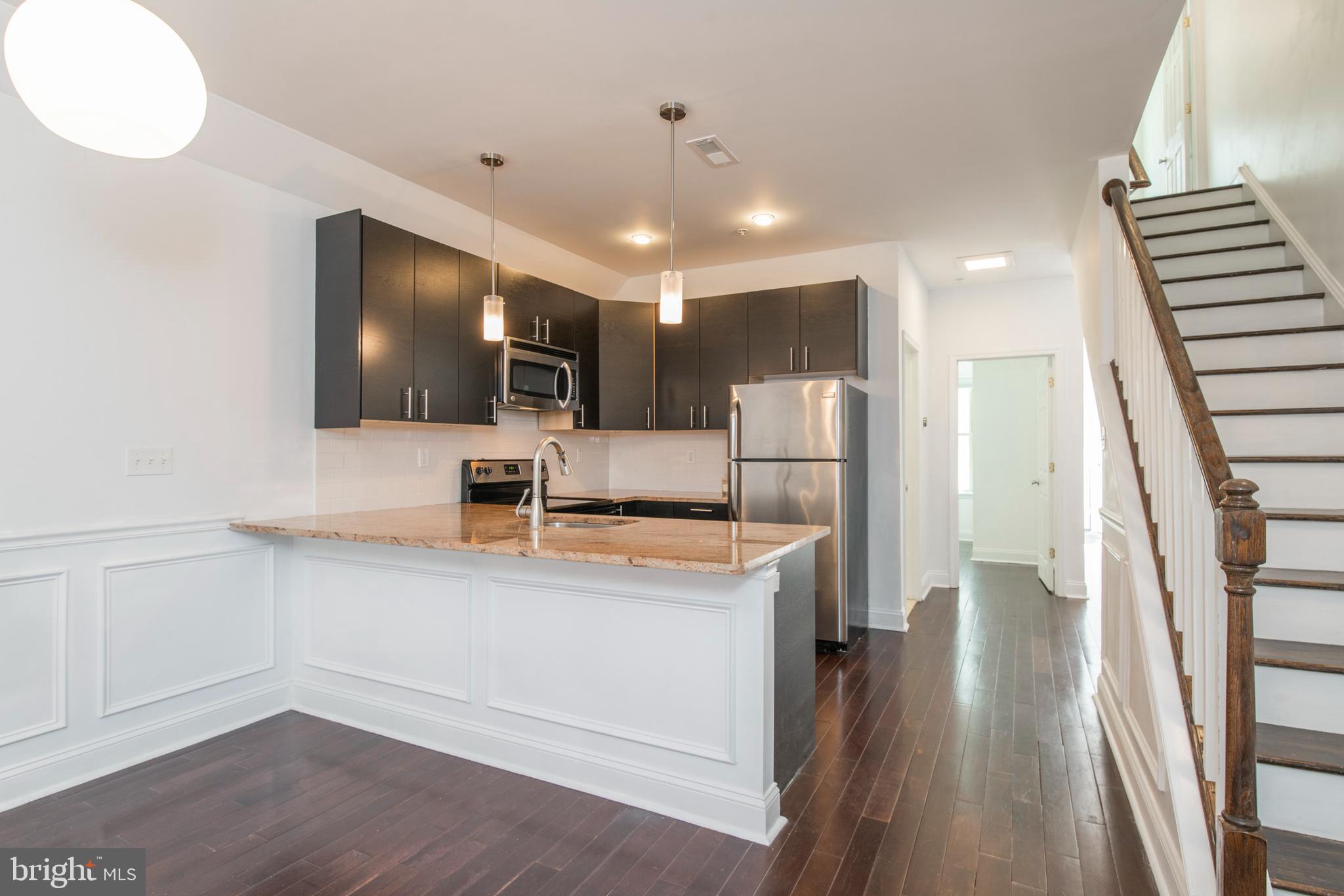 SPRING ARTS - Residential Lease