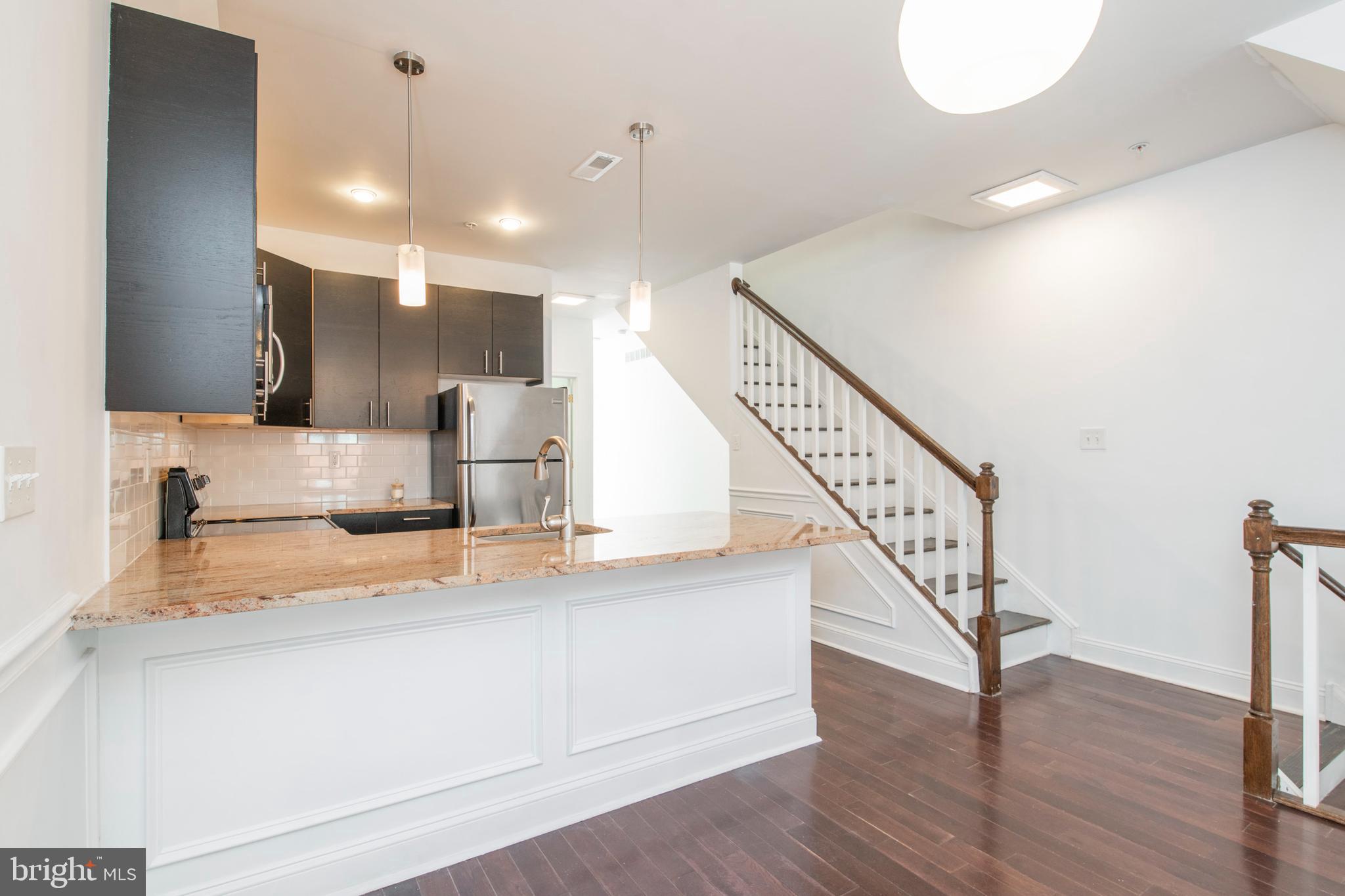 SPRING ARTS - Residential Lease