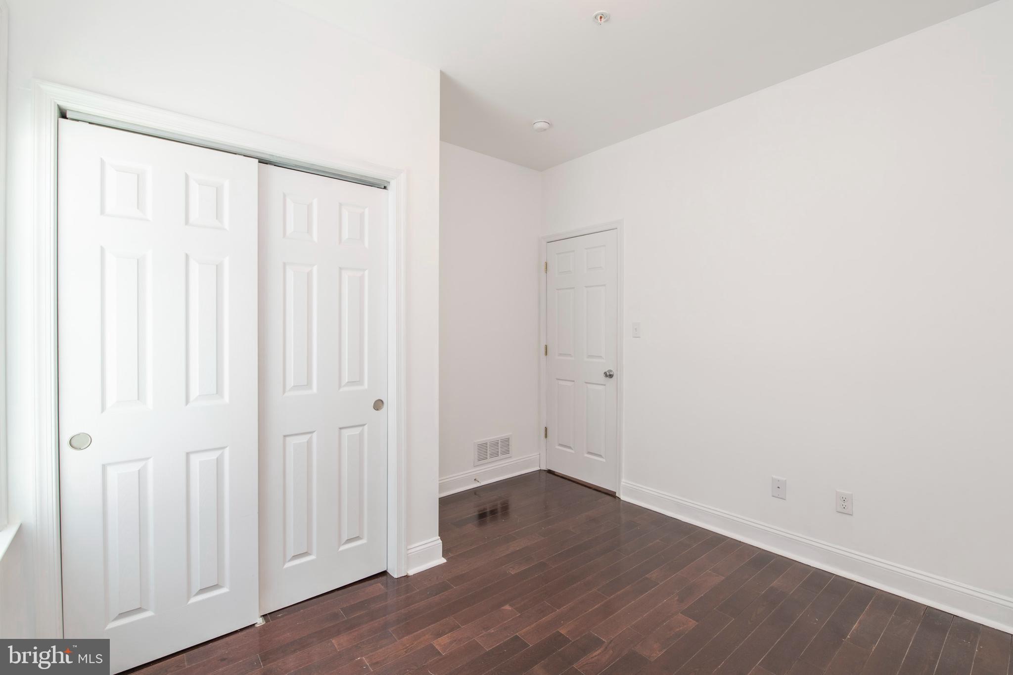 SPRING ARTS - Residential Lease