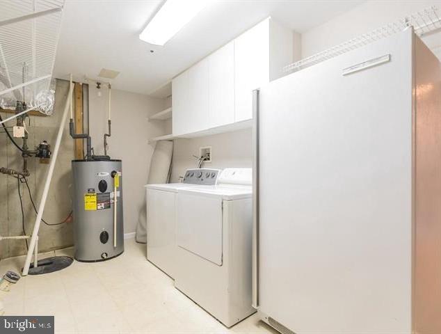 HOLLY POINTE - Residential