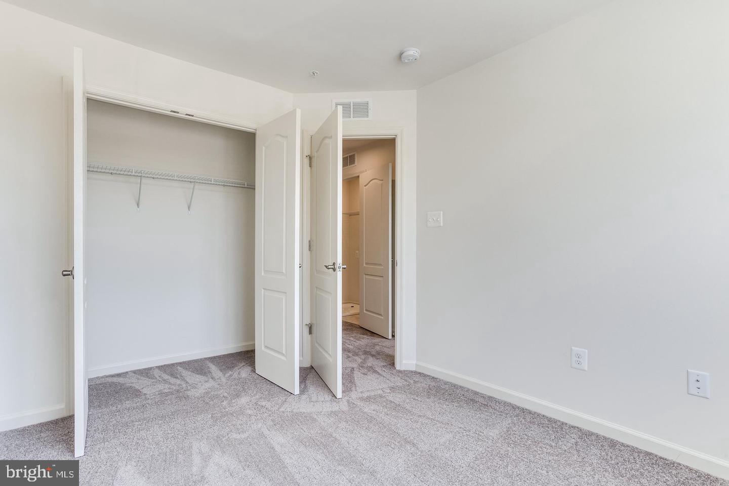 THE RIDGES - Residential Lease