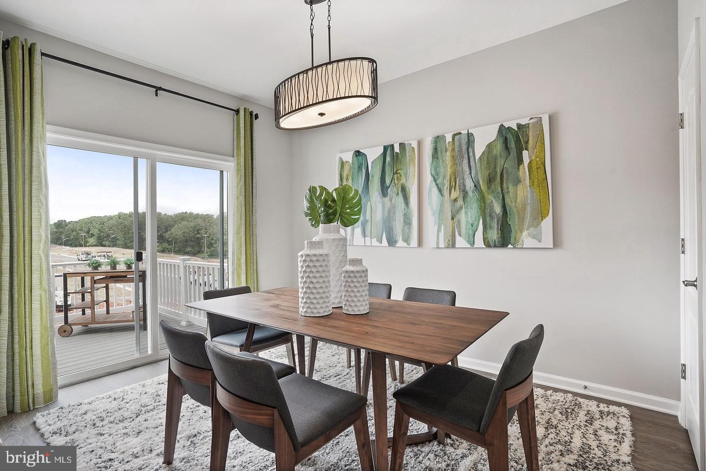 THE RIDGES - Residential Lease