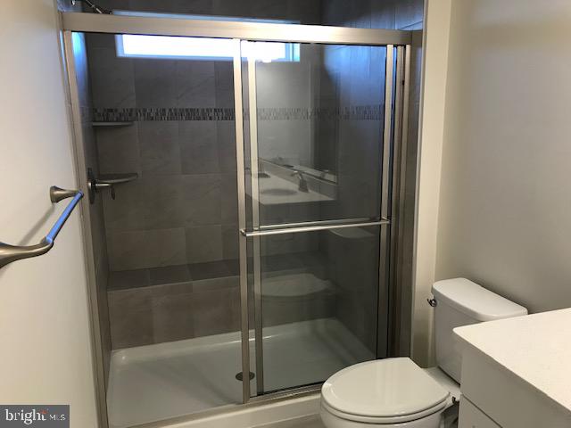 THE RIDGES - Residential Lease