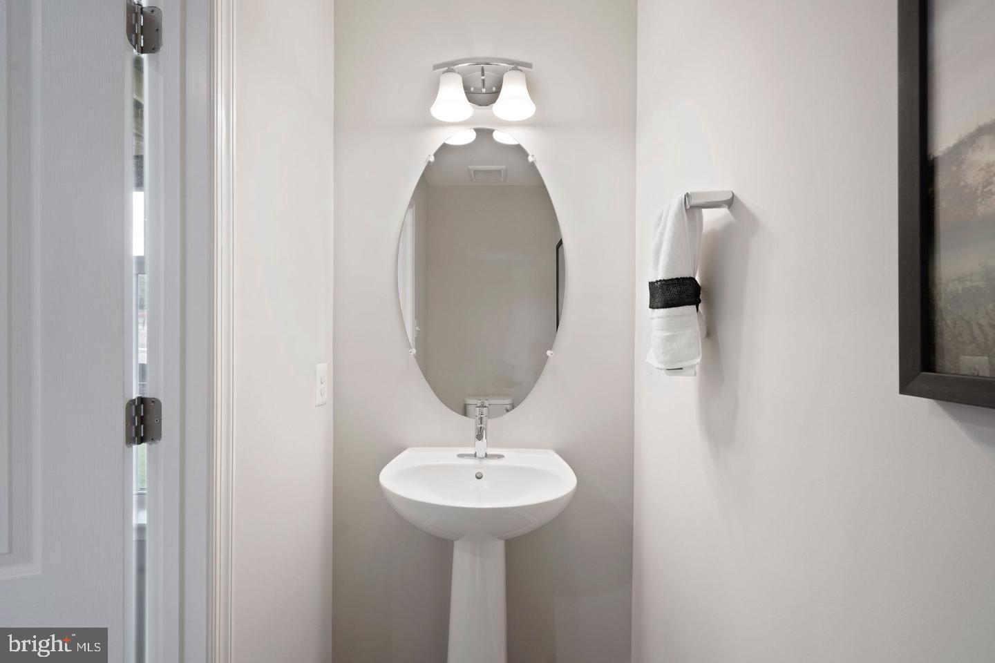 THE RIDGES - Residential Lease