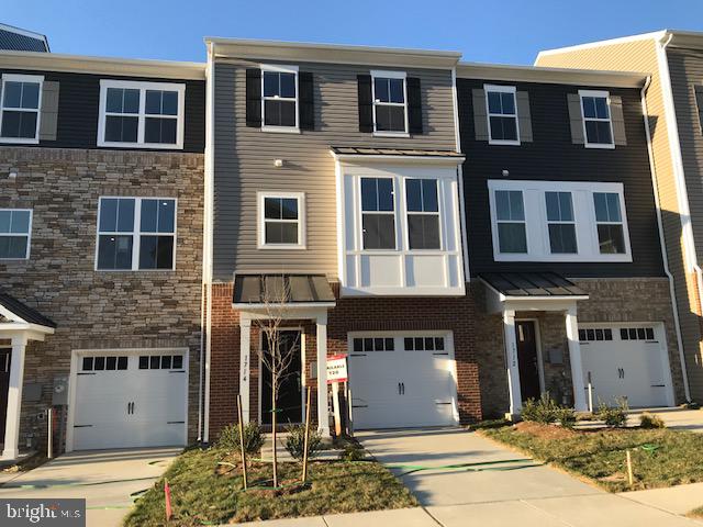 THE RIDGES - Residential Lease