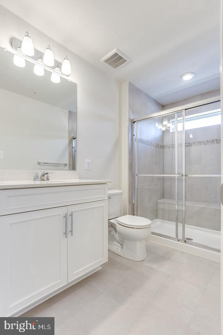 THE RIDGES - Residential Lease