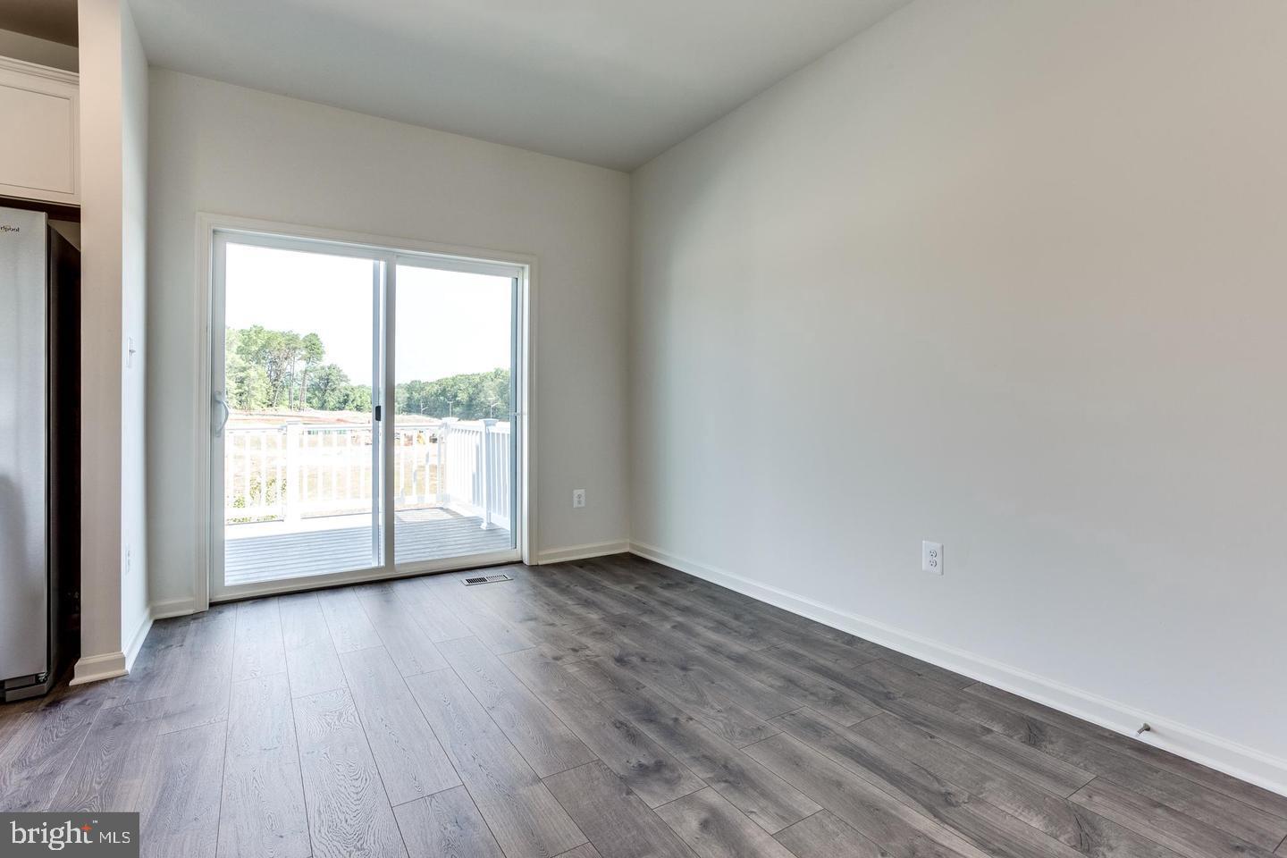 THE RIDGES - Residential Lease