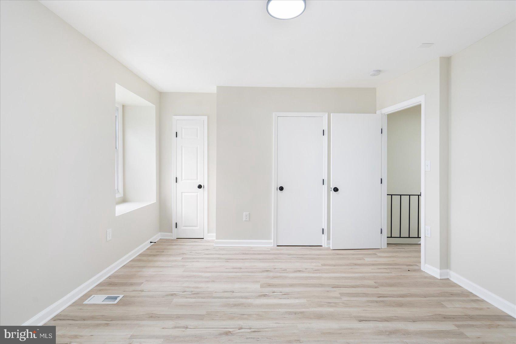 EDGEWATER VILLAGE - Residential Lease