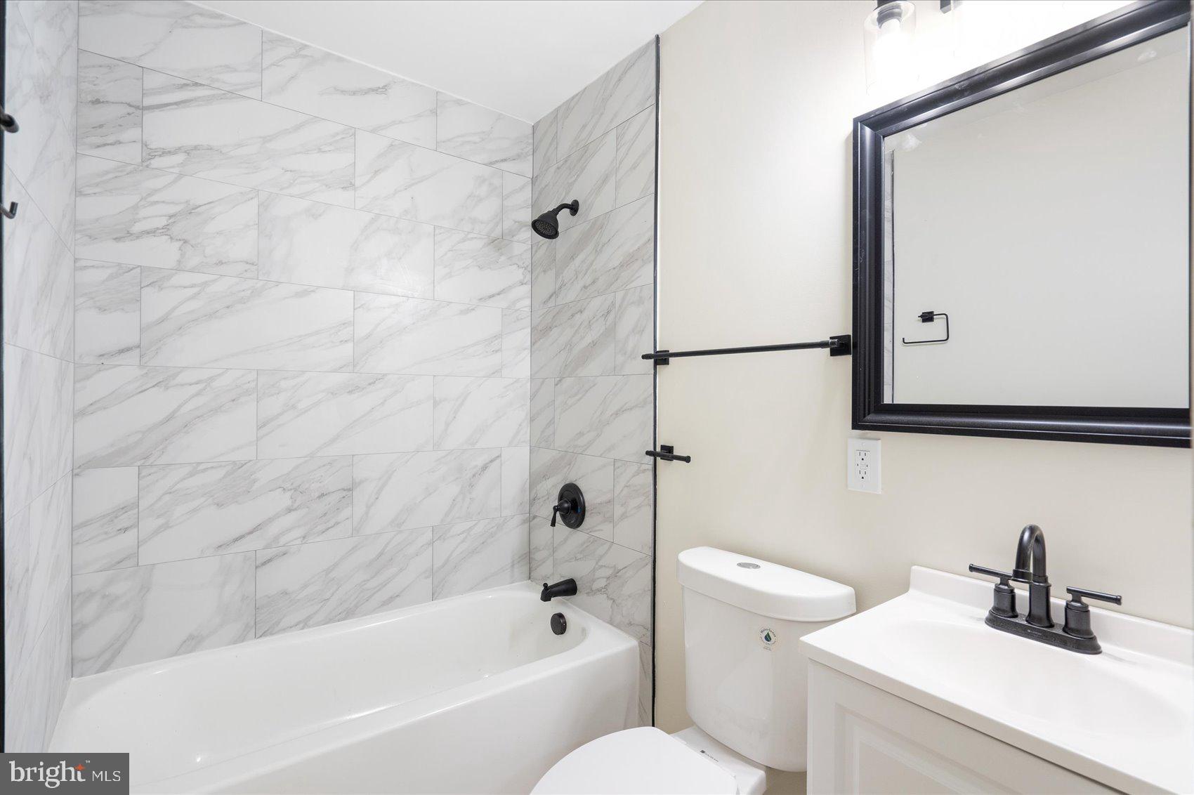 EDGEWATER VILLAGE - Residential Lease