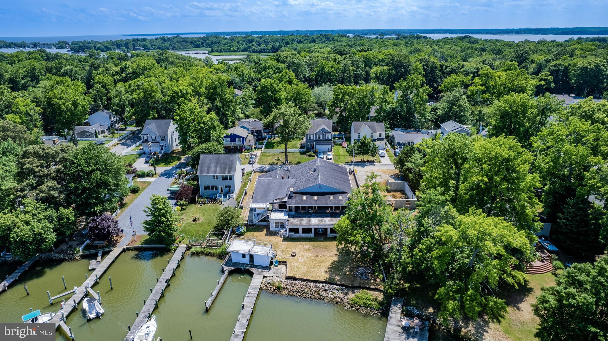 OYSTER HARBOR - Residential