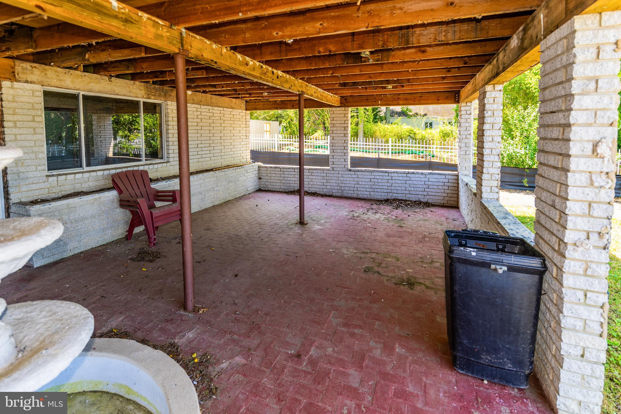 OYSTER HARBOR - Residential