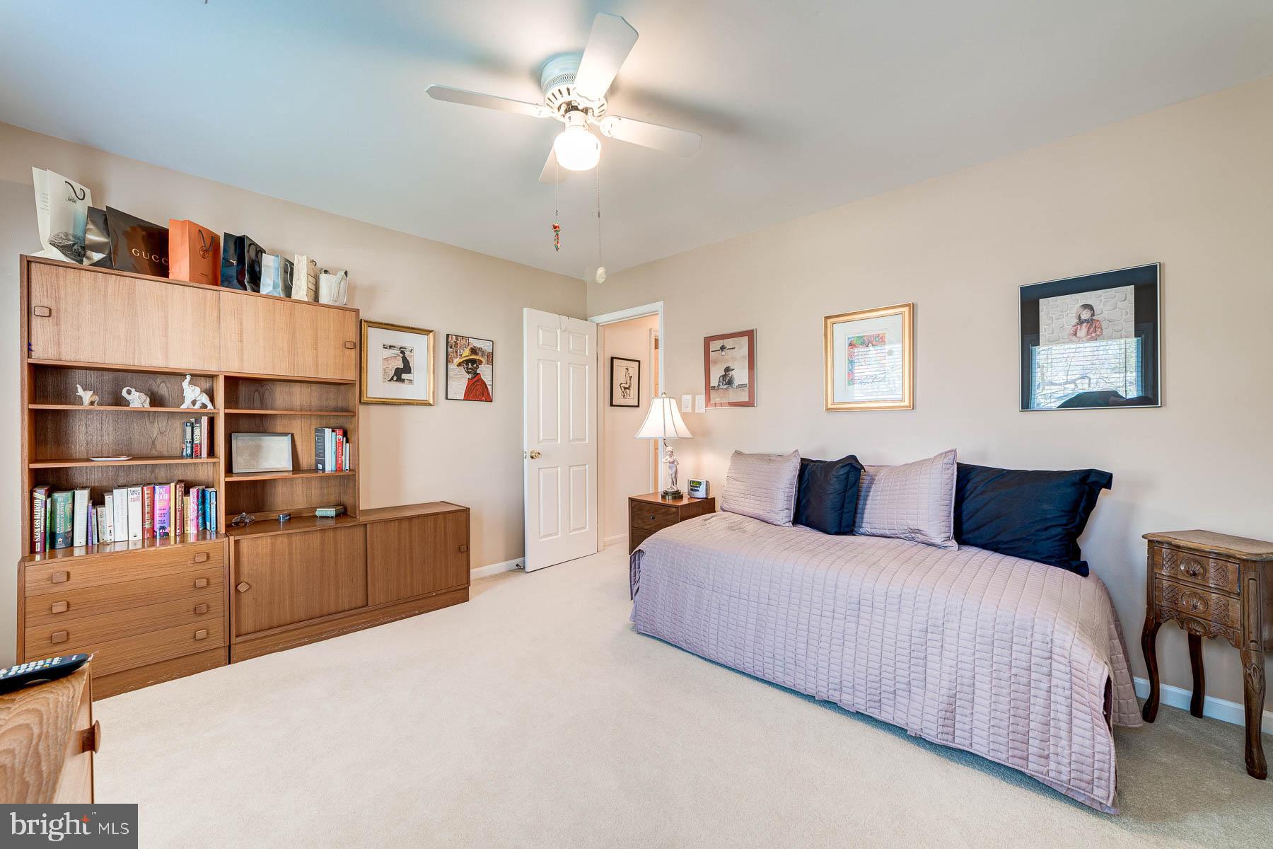 INDIAN OAKS - Residential