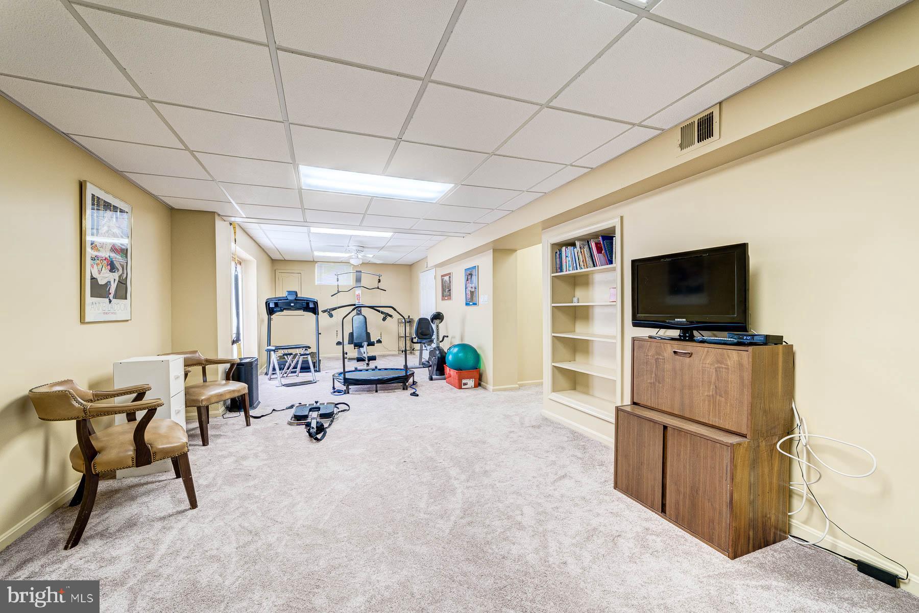 INDIAN OAKS - Residential