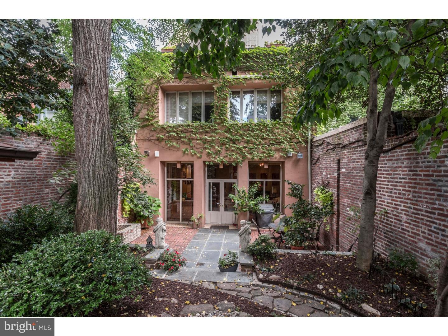 SOCIETY HILL - Residential