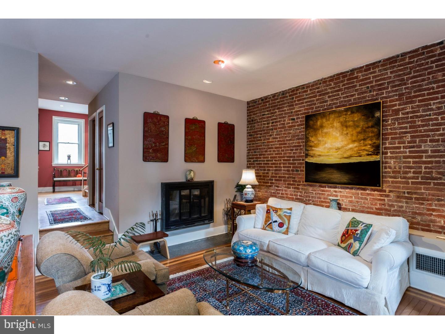 SOCIETY HILL - Residential