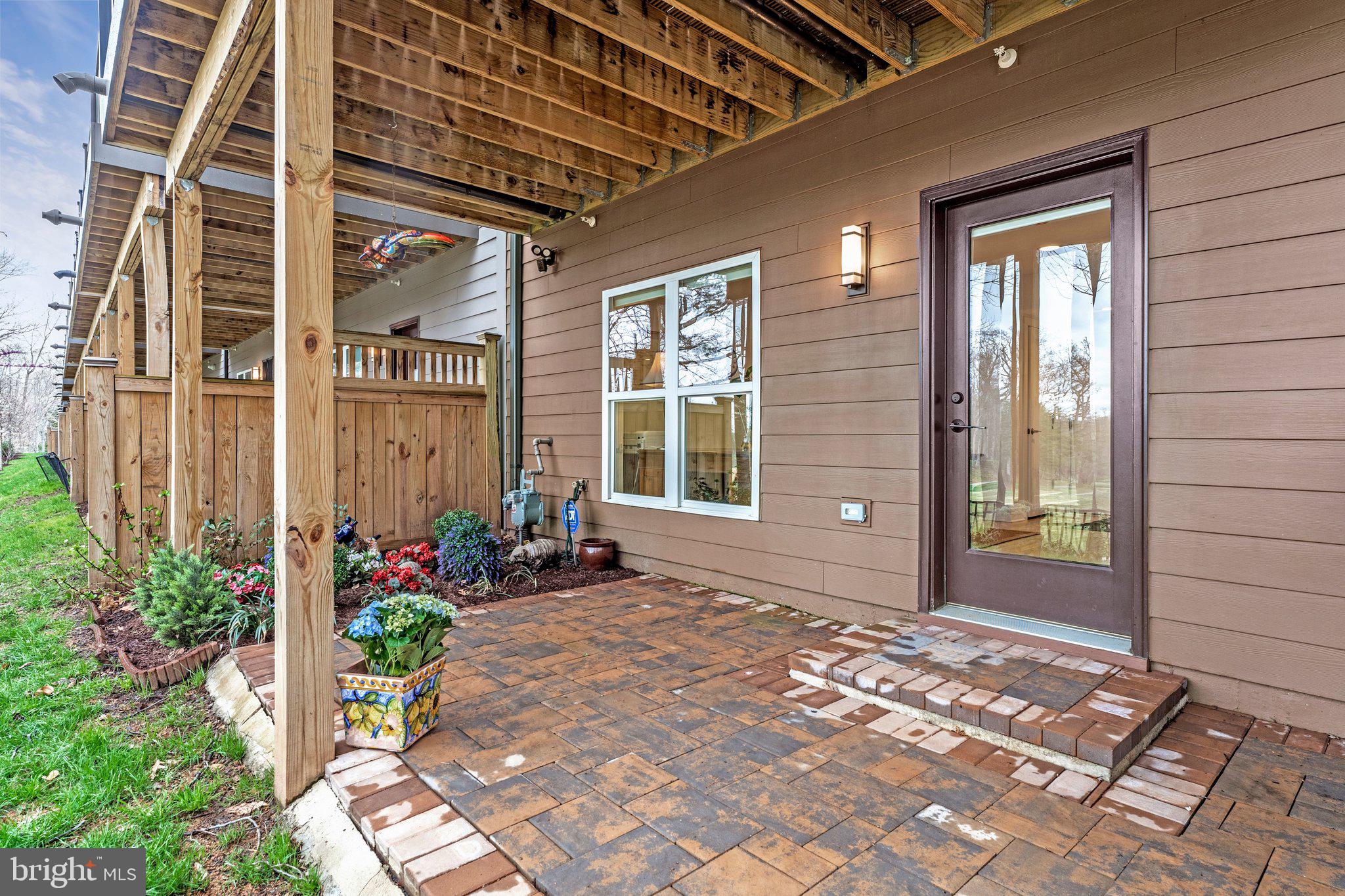 SUTTON HEIGHTS - Residential