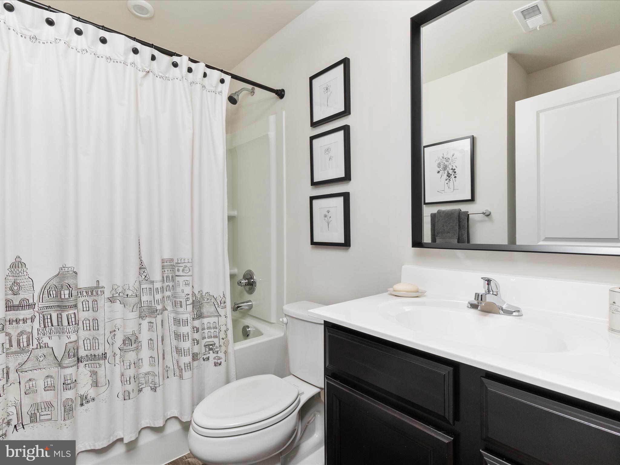 THE LAKES AT MARTINSBURG - Residential