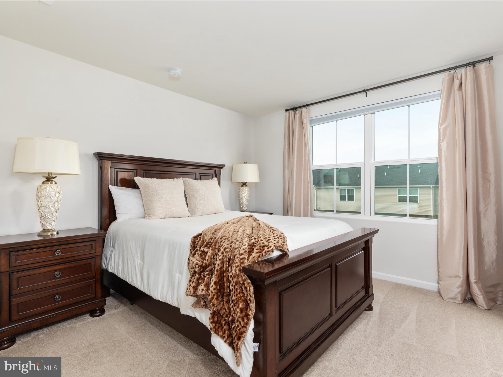 THE LAKES AT MARTINSBURG - Residential