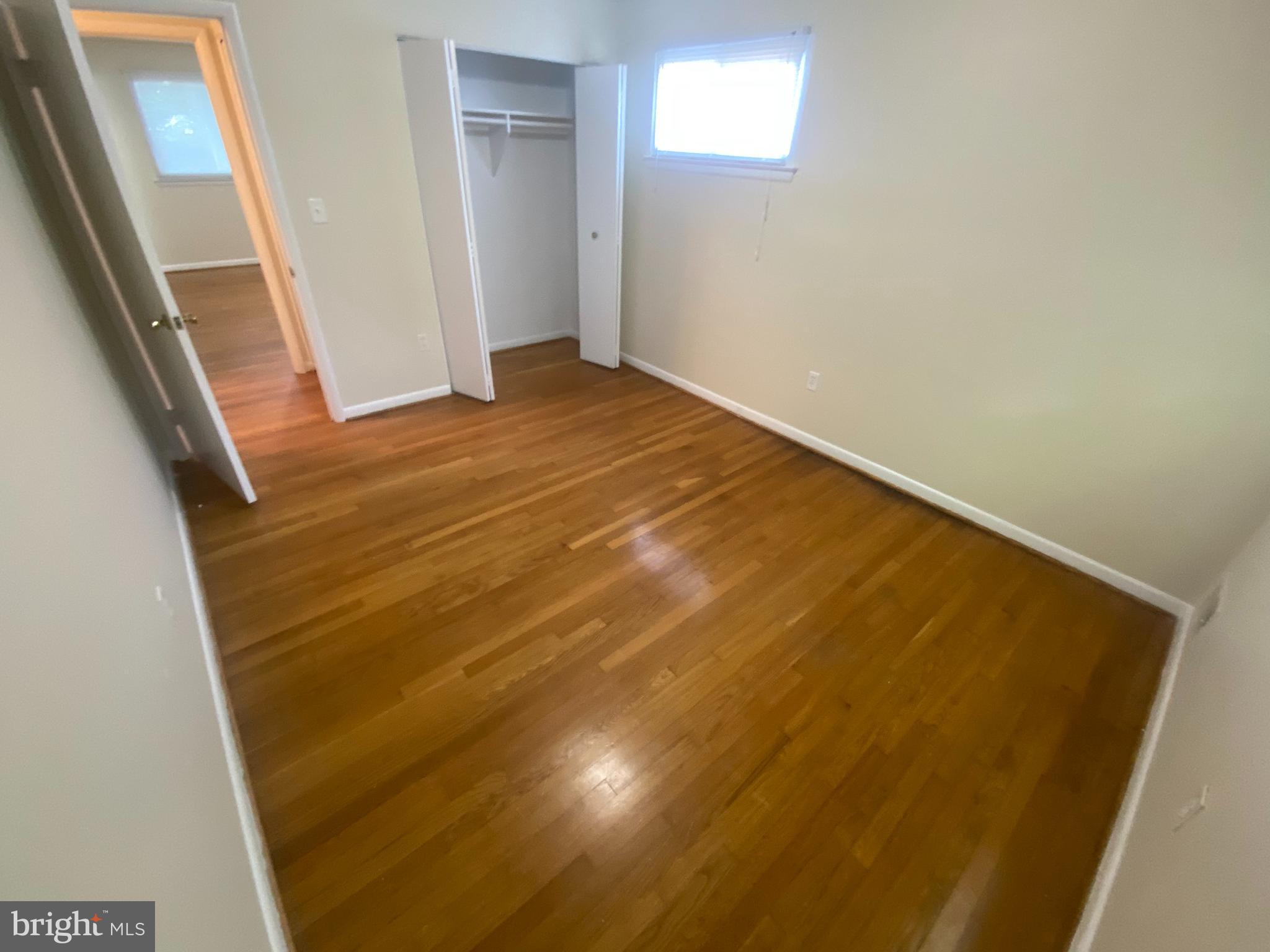 KEMP MILL ESTATES - Residential Lease