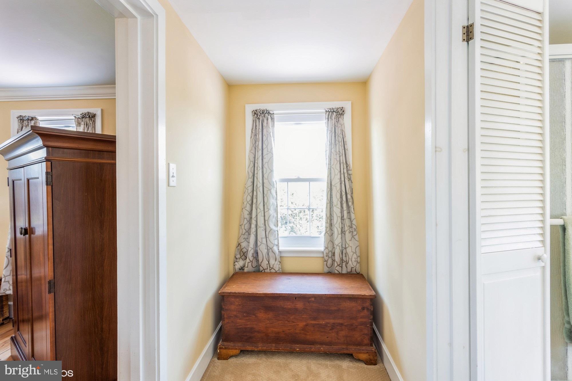 LINDEN MANOR - Residential