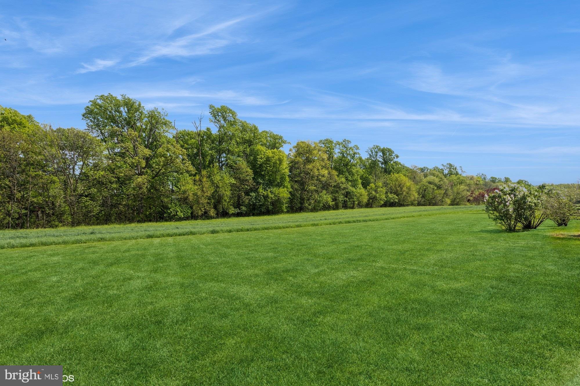 LINDEN MANOR - Residential