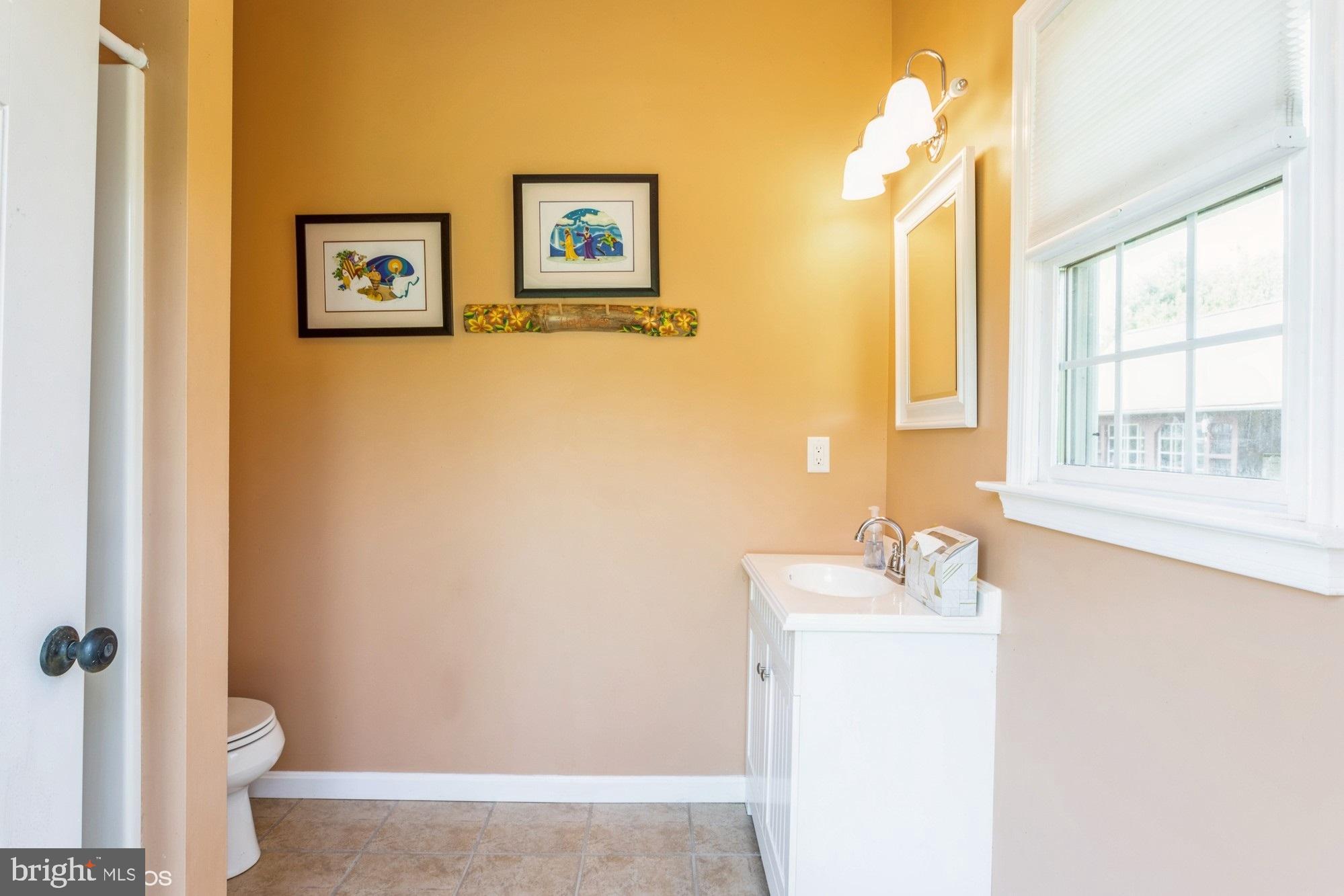 LINDEN MANOR - Residential