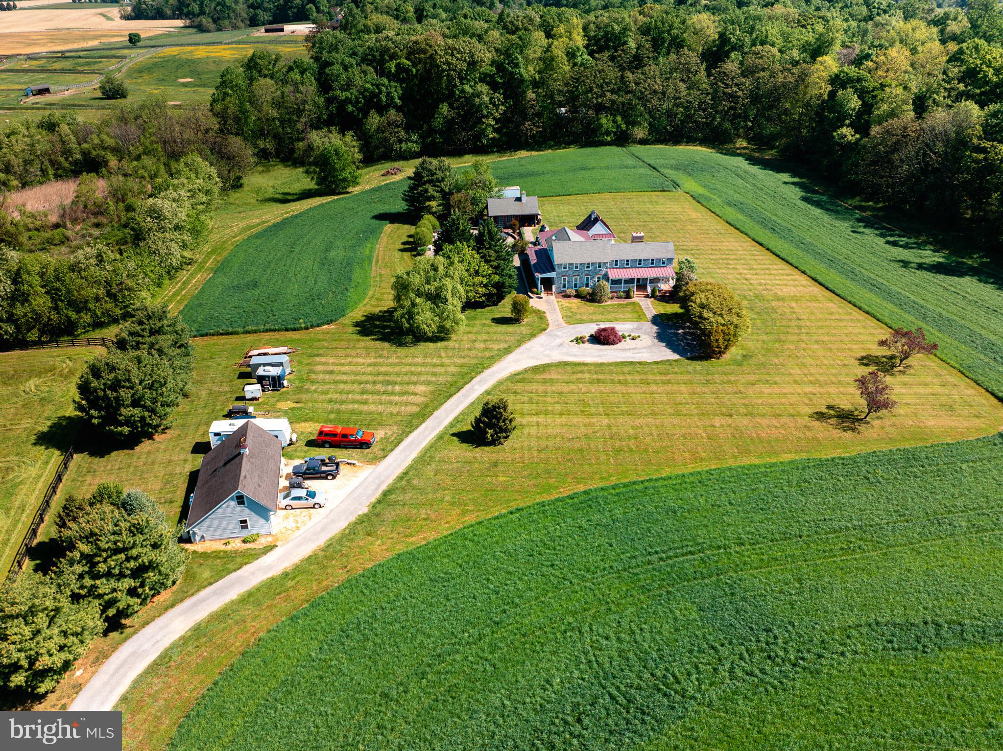 LINDEN MANOR - Residential