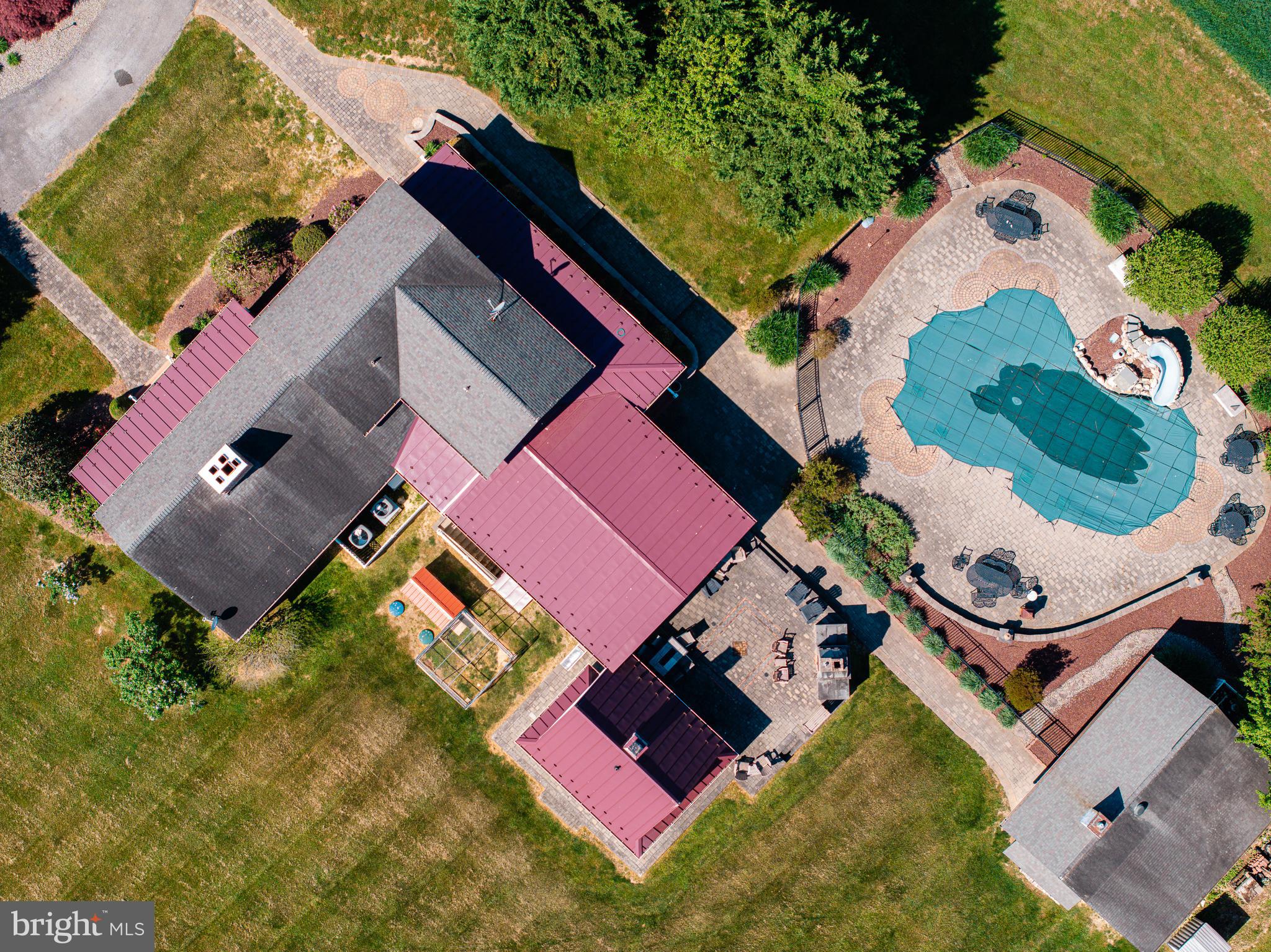 LINDEN MANOR - Residential