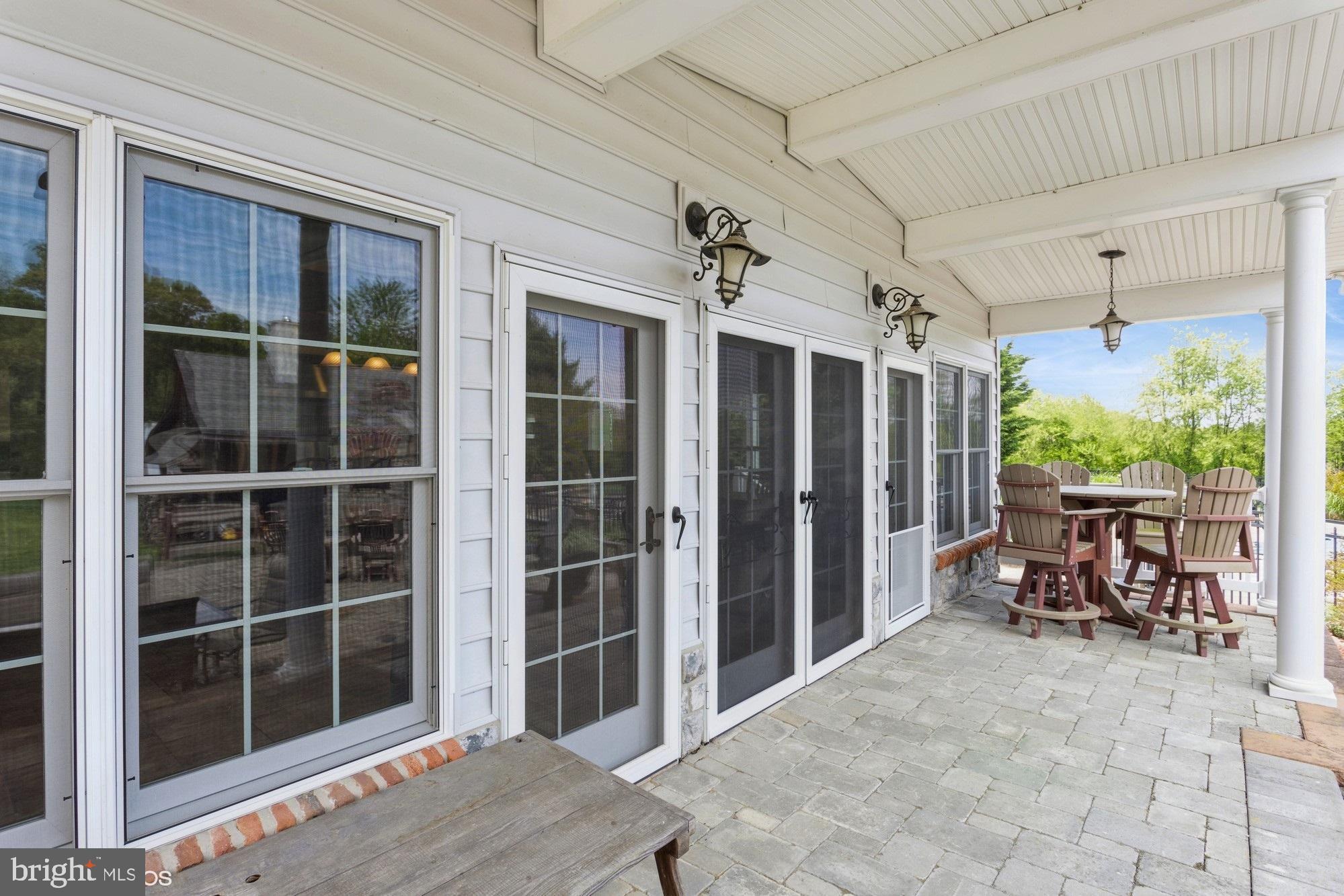 LINDEN MANOR - Residential