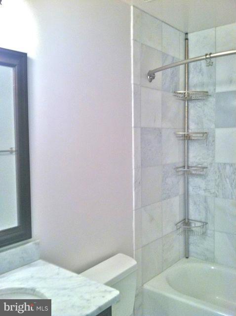 BATTERY RIDGE - Residential Lease