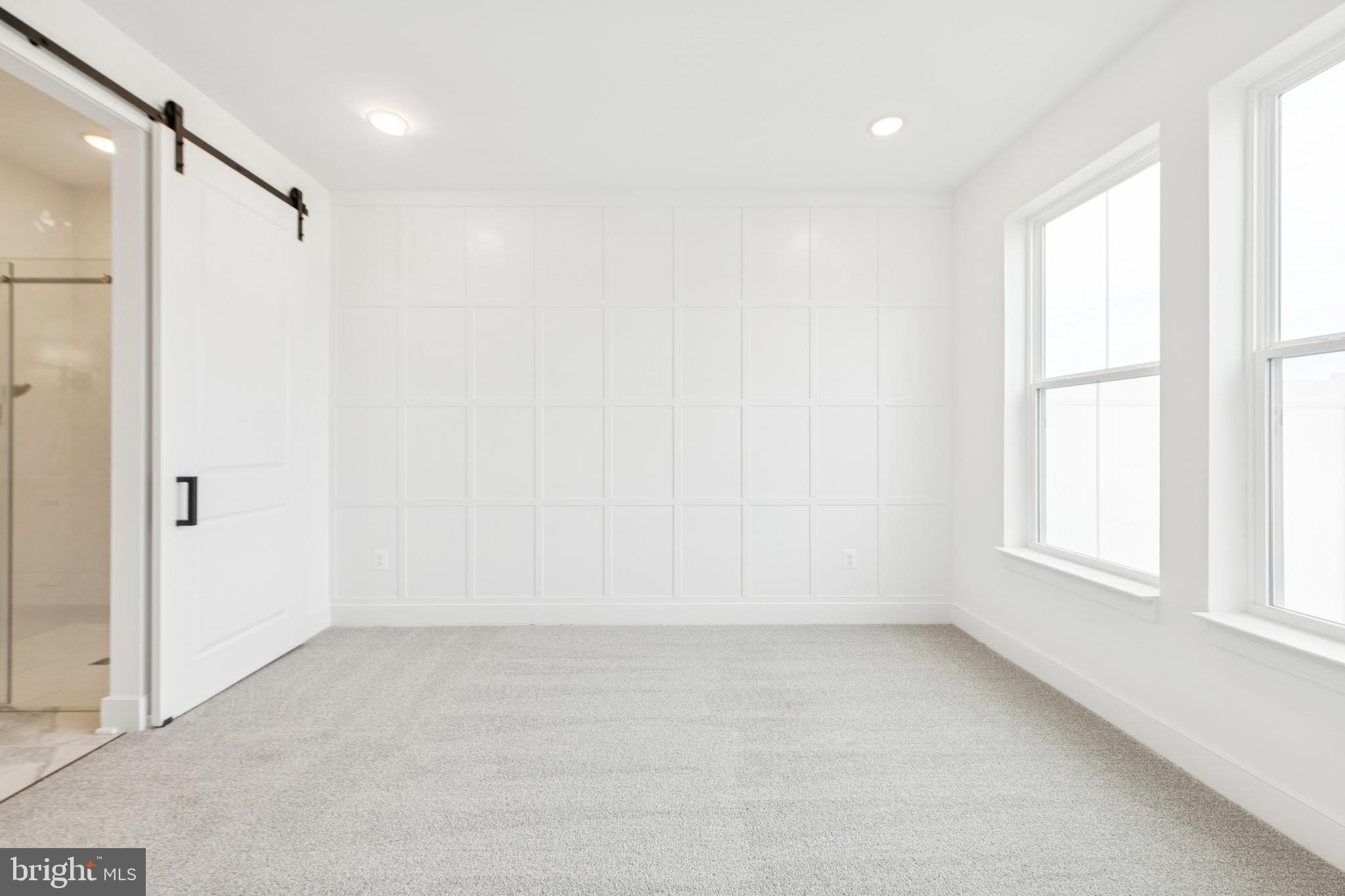 BAY KNOLLS - Residential