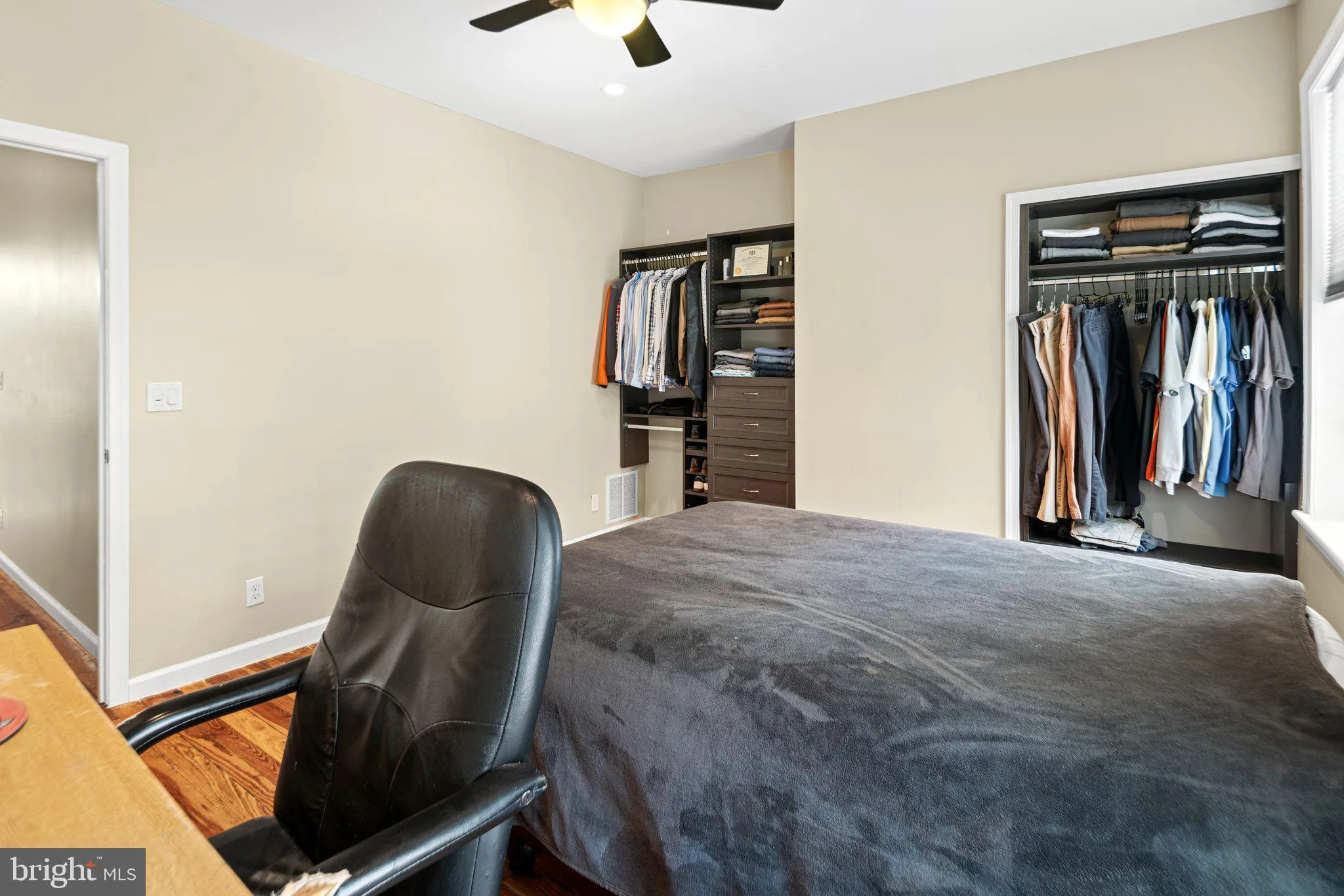 Philadelphia, Pennsylvania 19130, United States, 2 Bedrooms Bedrooms, ,1 BathroomBathrooms,Residential,Contingent,129905