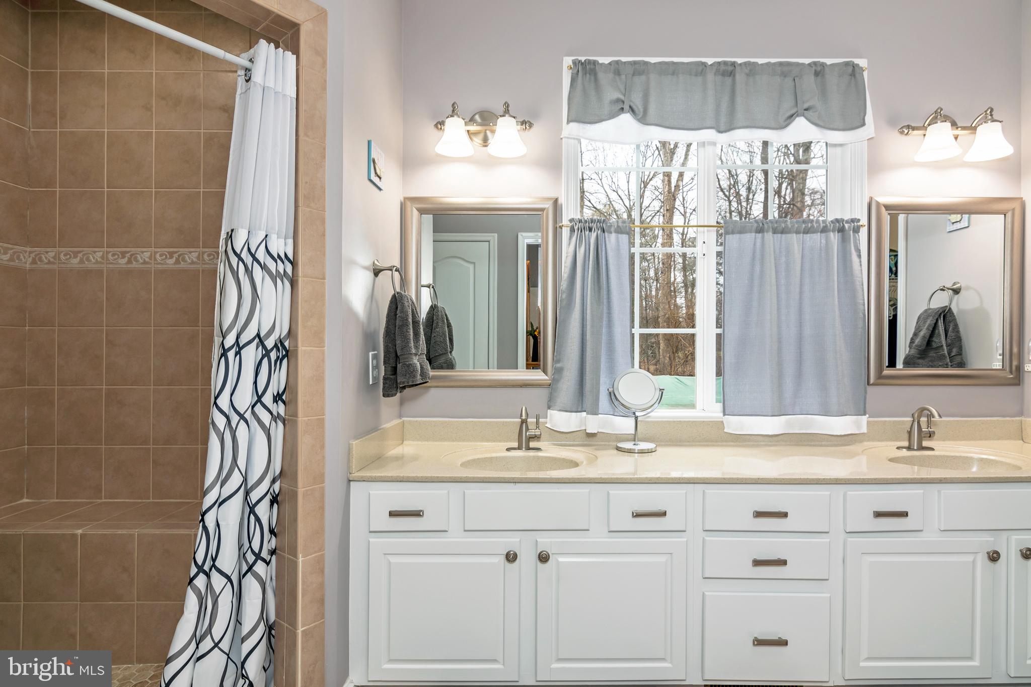 HARMONY WOODS - Residential