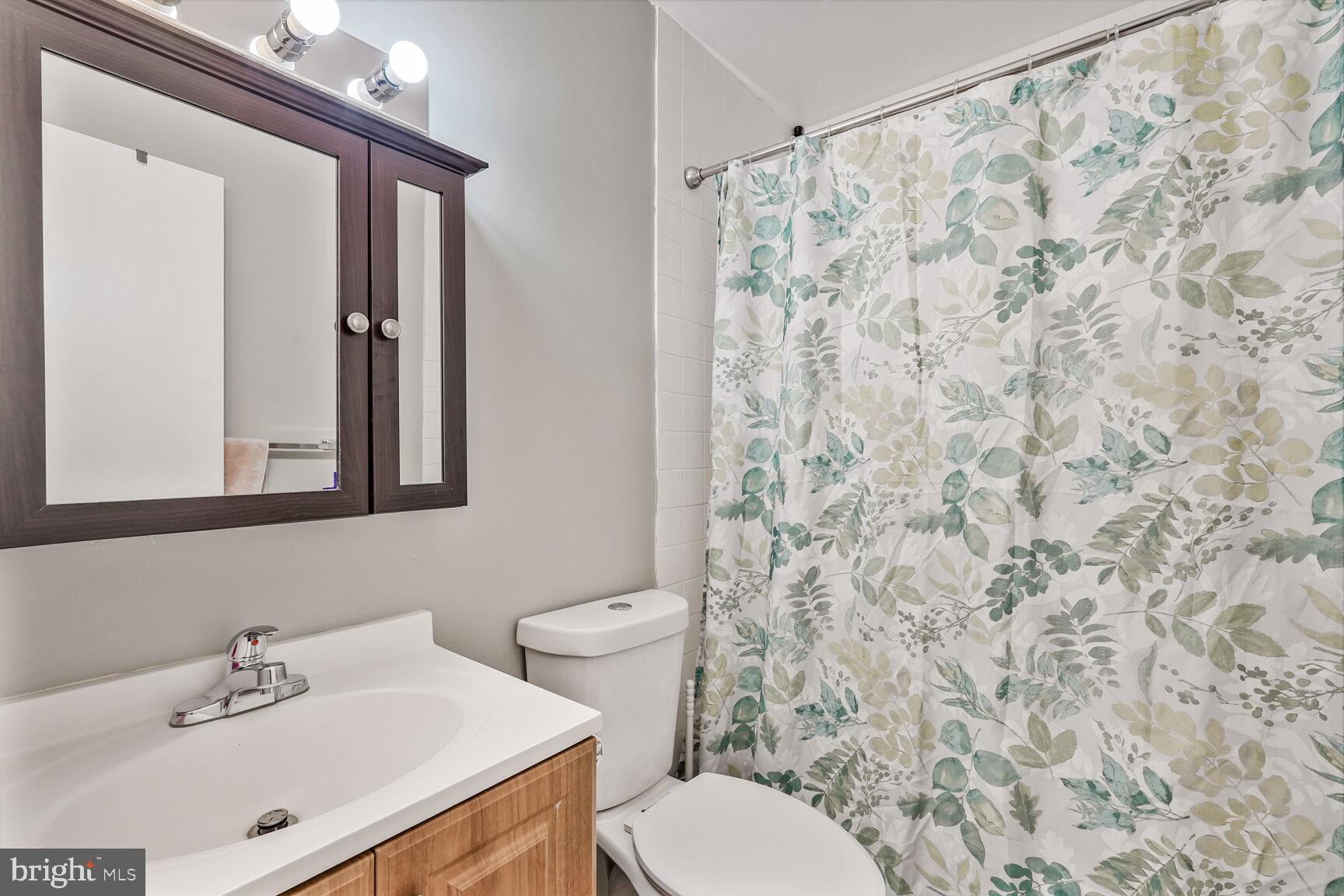 BRISTOE STATION - Residential