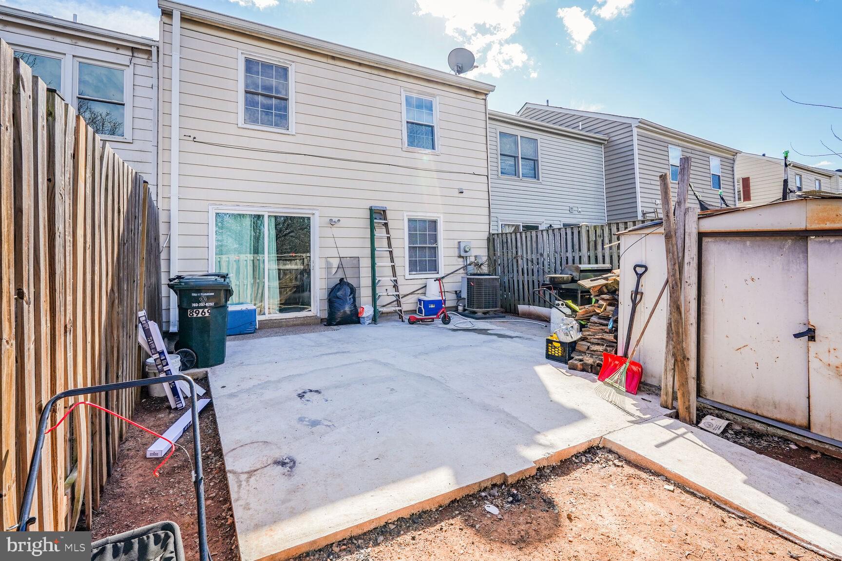 BRISTOE STATION - Residential