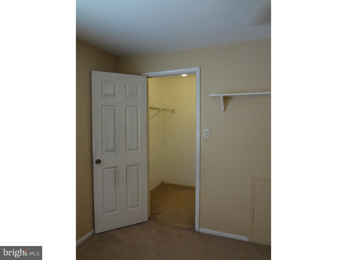 ART MUSEUM AREA - Residential Lease