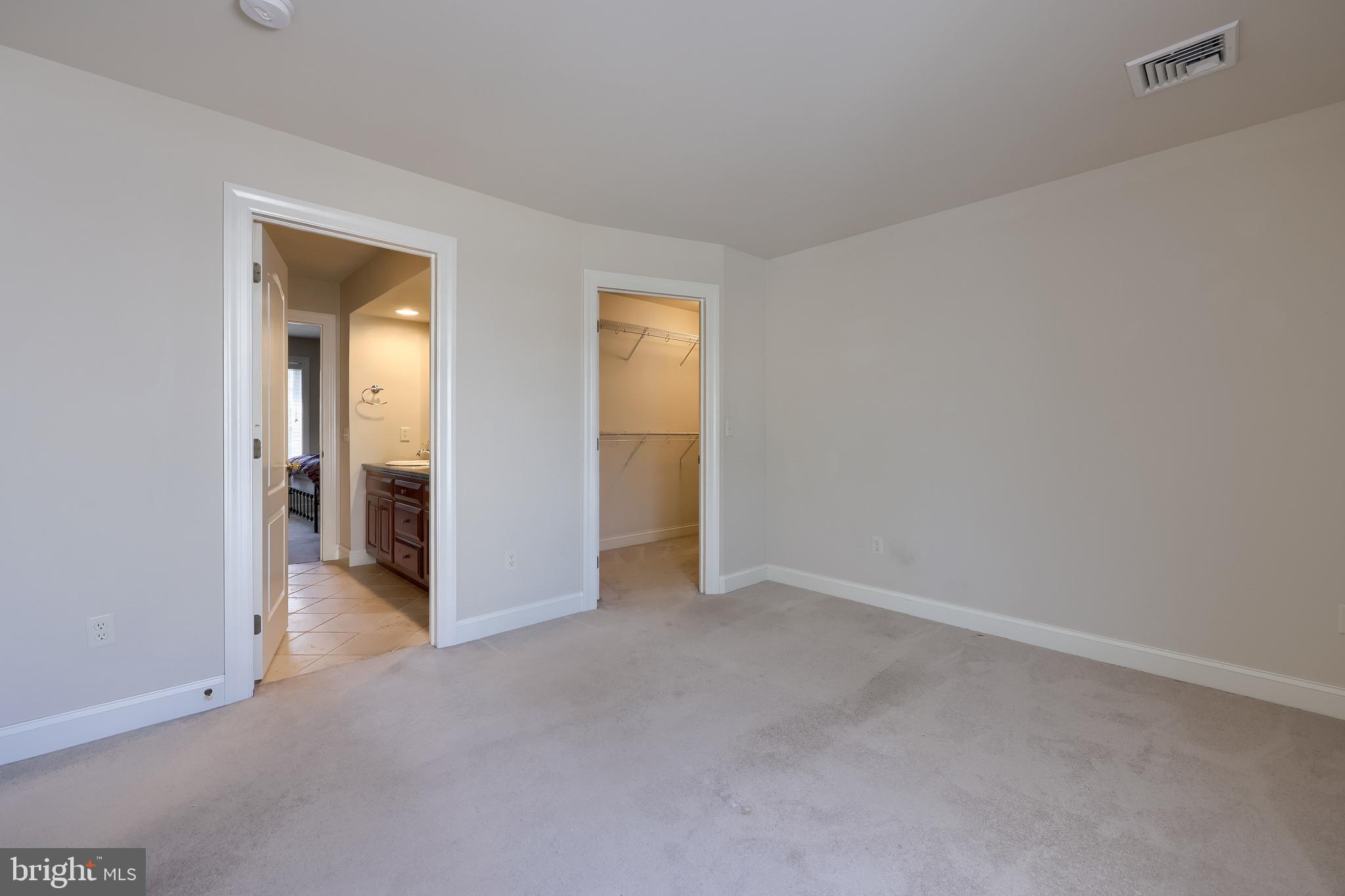 COLONY CHASE - Residential