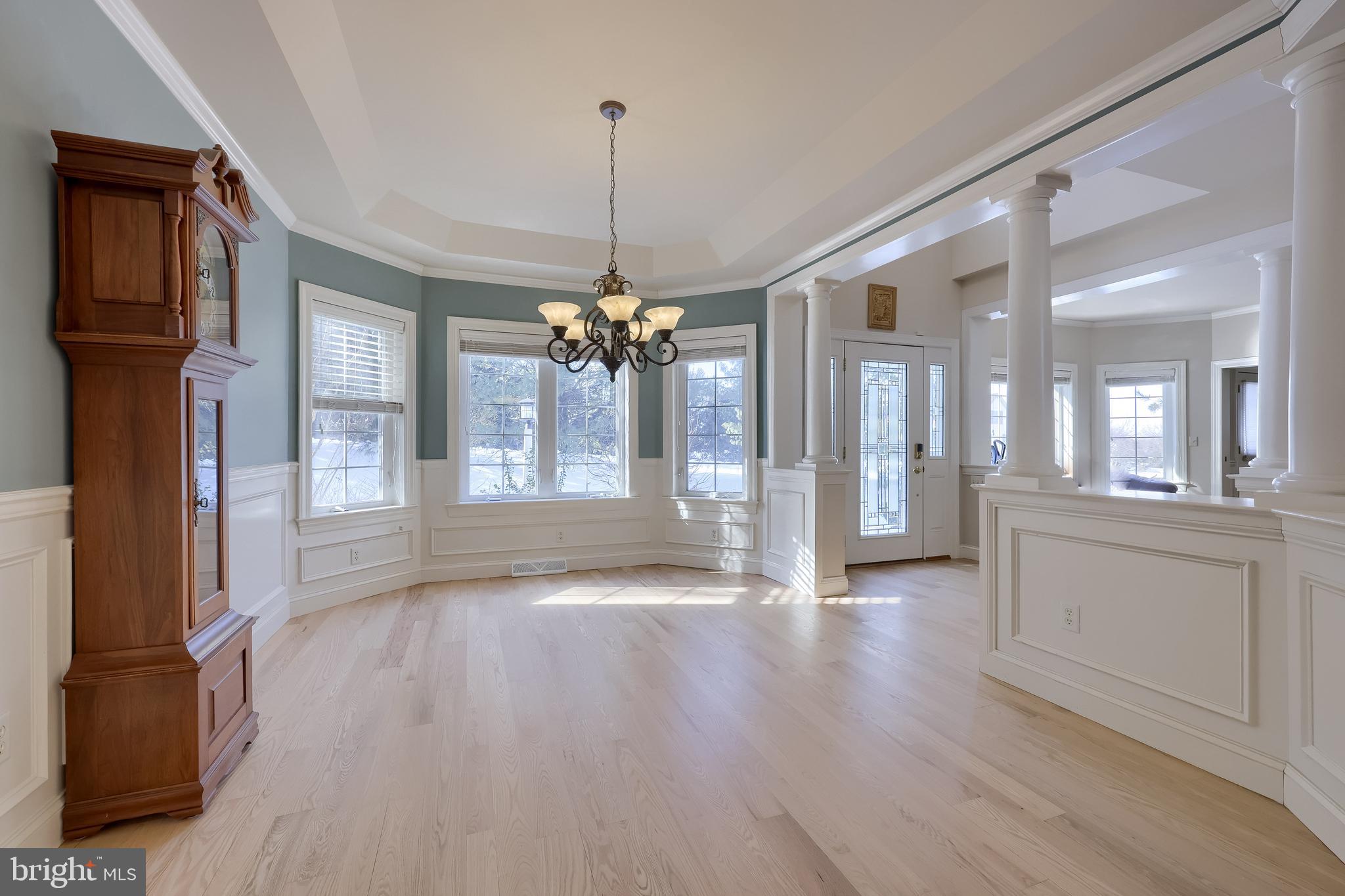 COLONY CHASE - Residential