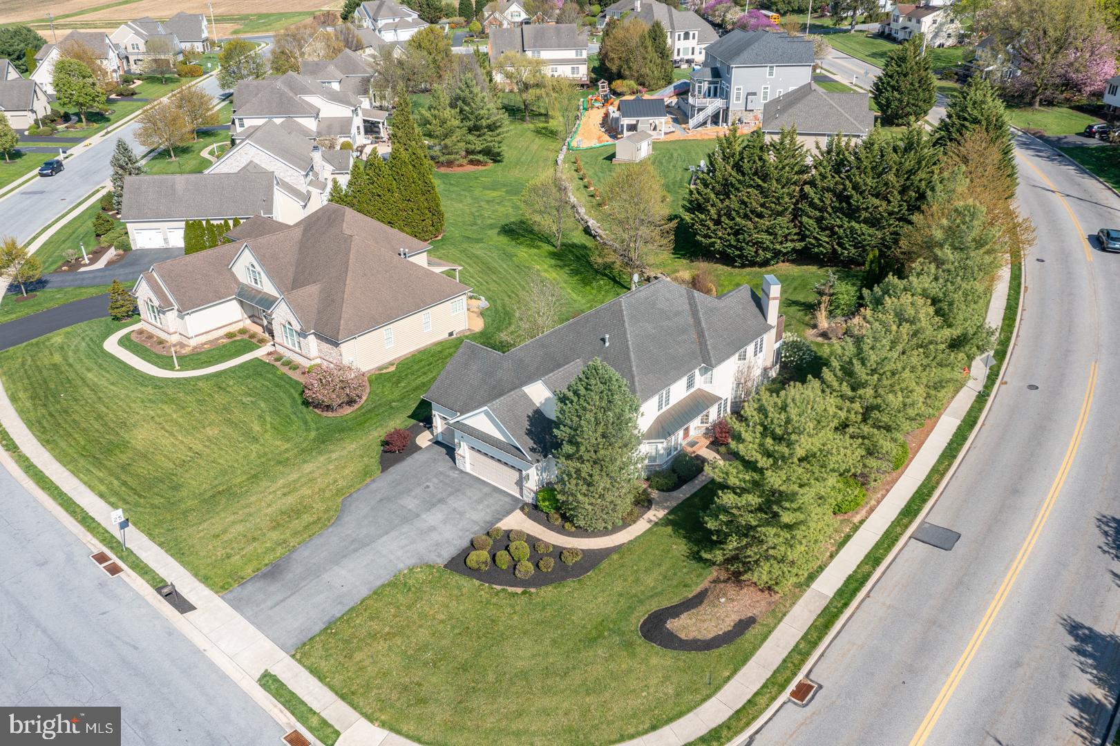 COLONY CHASE - Residential