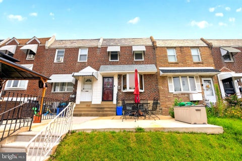 Townhouse For Sale - 4557 Tudor Street<br/> PHILADELPHIA, PA 19136