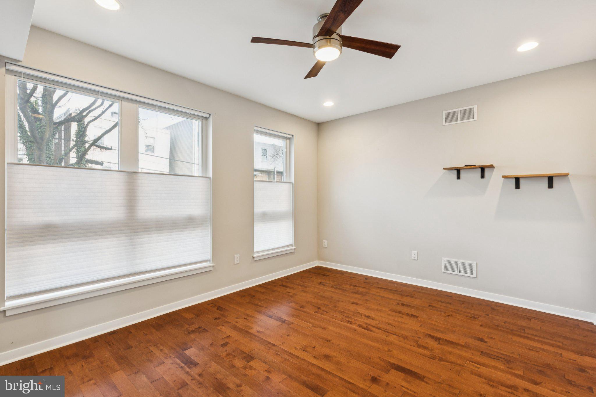 MANAYUNK - Residential