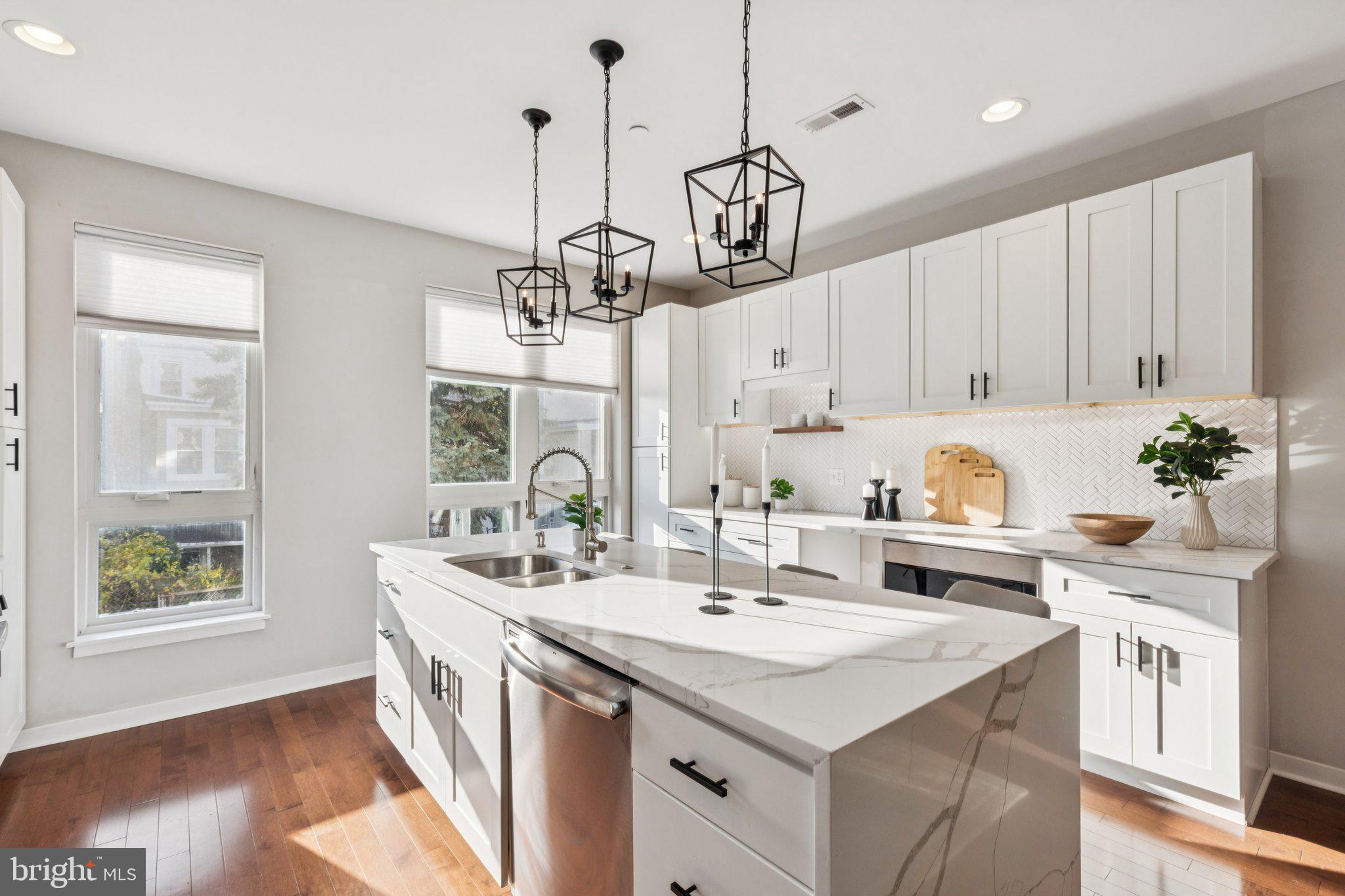 MANAYUNK - Residential