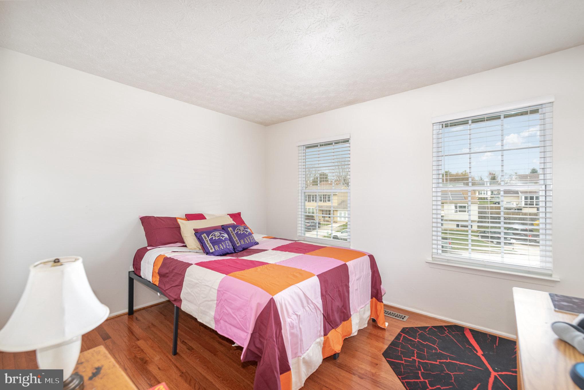 LAWNWOOD - Residential