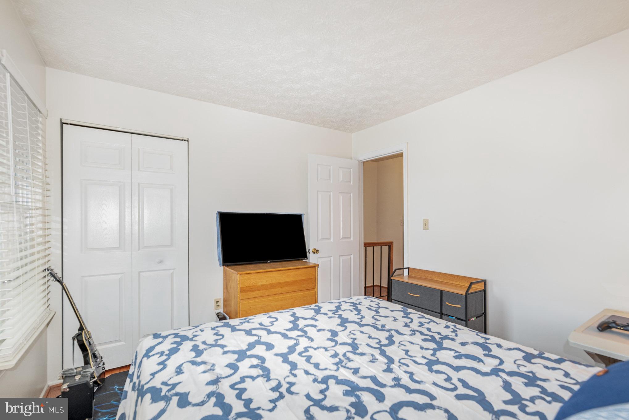 LAWNWOOD - Residential