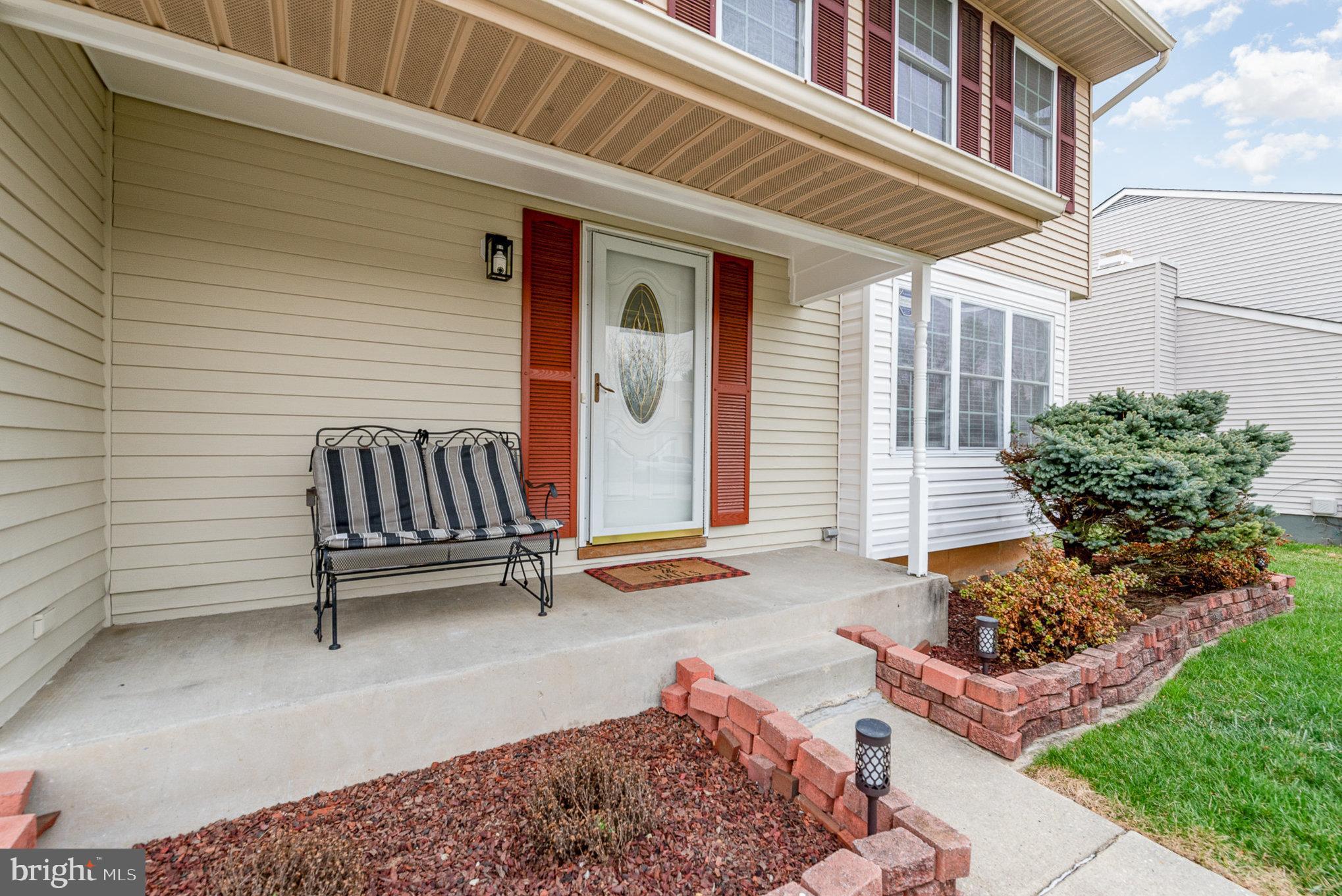 LAWNWOOD - Residential