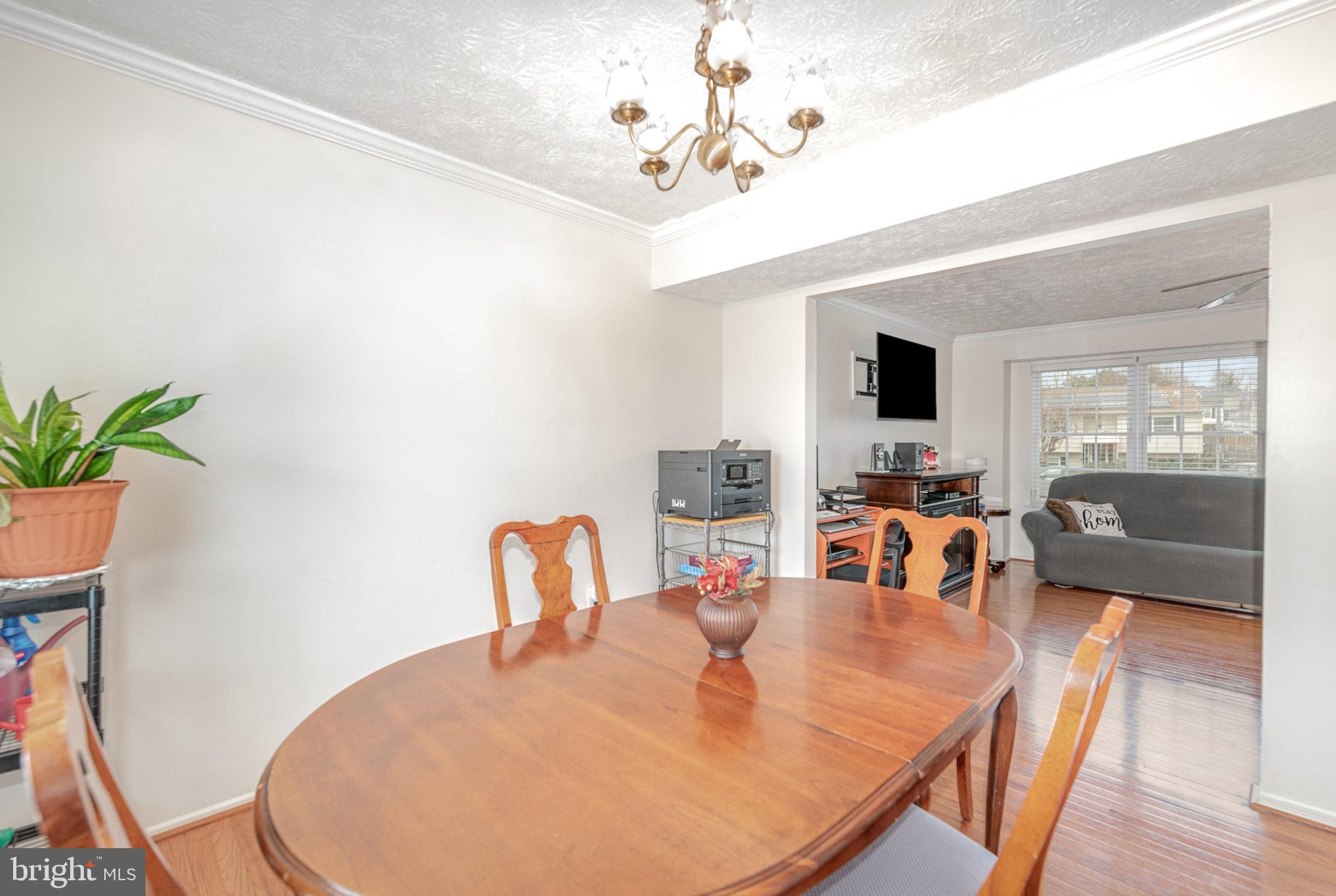 LAWNWOOD - Residential